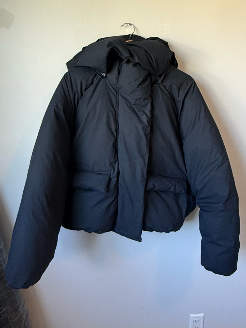 Khy puffer coat in midnight